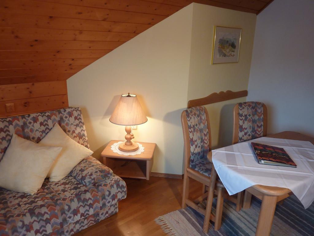 Haus Lechthaler Apartment Aflenz Kurort Ruang foto
